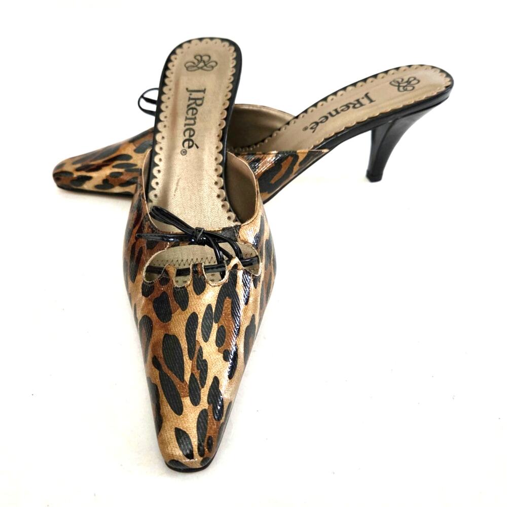 J. Renee Glinda Leopard Print Low Heels Pointed Toe Slip On Bow Top Sz 8
